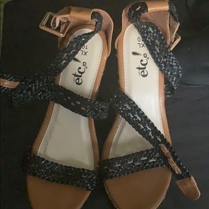 🎁Etc. brand wedge sandals. Size 10. NWT